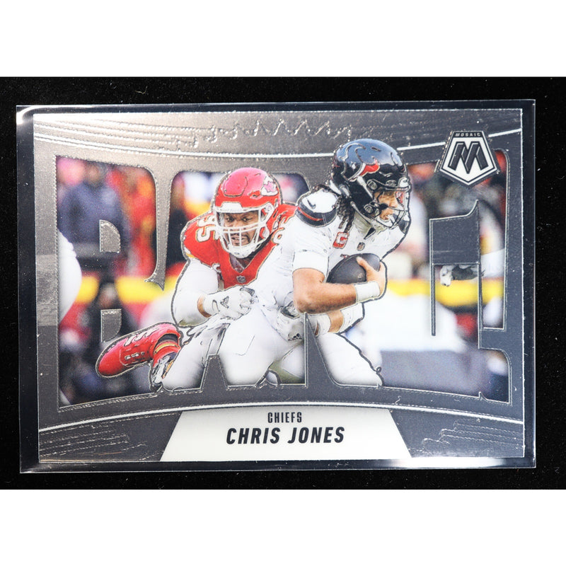 2025 Panini Mosaic Chris Jones #8 — Near Mint