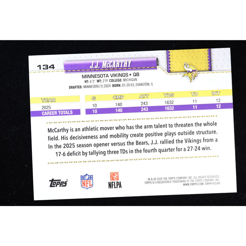 2026 Topps Flagship J.J. McCarthy #134 Aqua Rainbow Foil Green Border — Near Mint