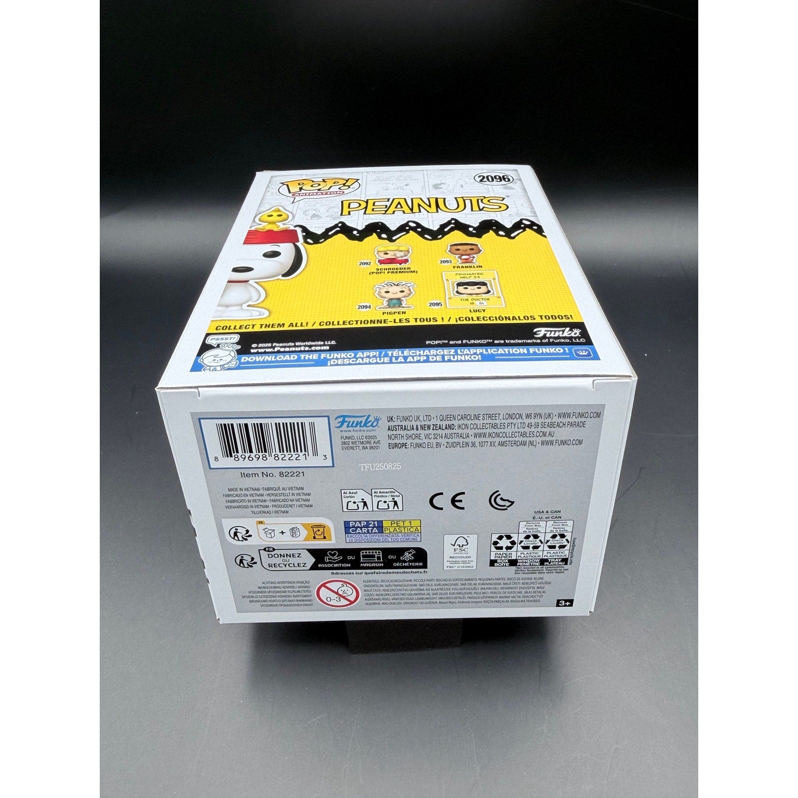 Snoopy Woodstock Funko Pop 2096 box bottom label